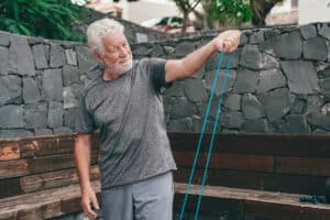 Lichte krachttraining voor senioren.